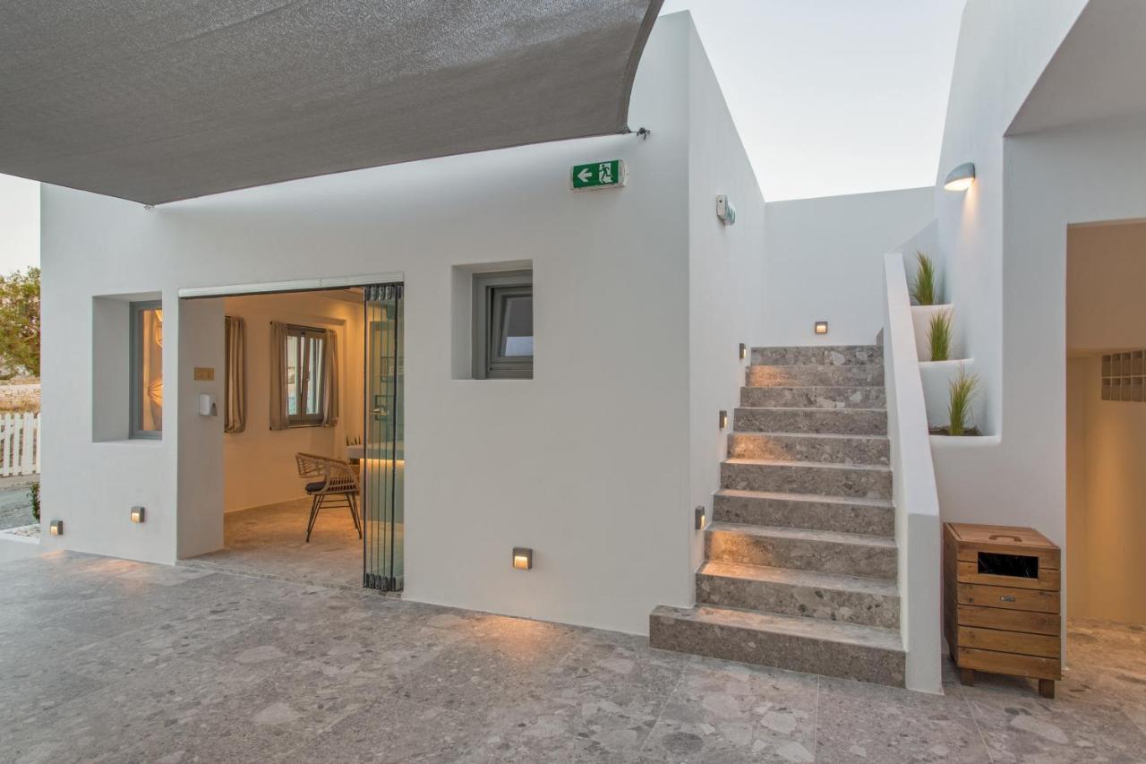 Paros Cape Suites Náousa Exterior foto