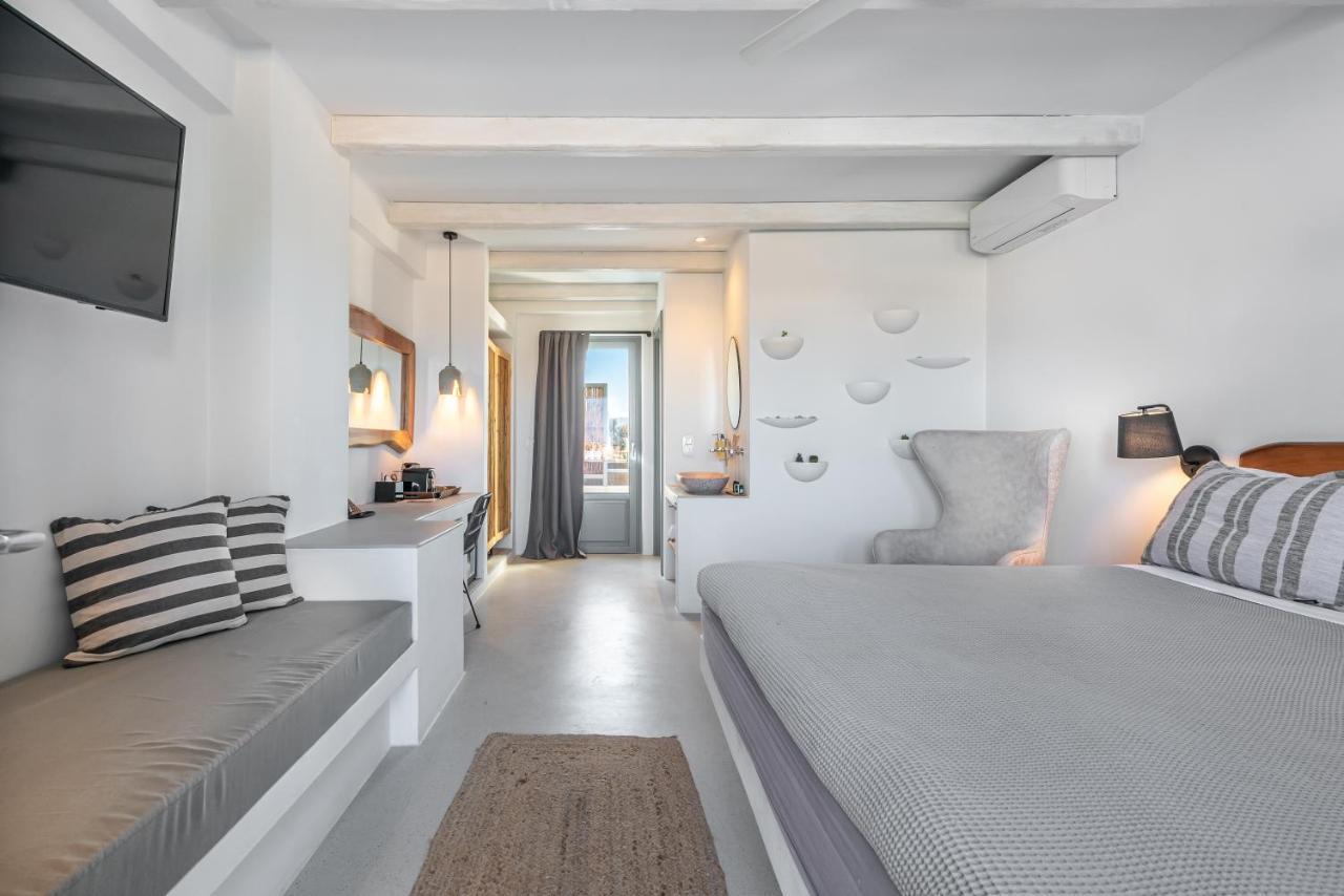 Paros Cape Suites Náousa Exterior foto