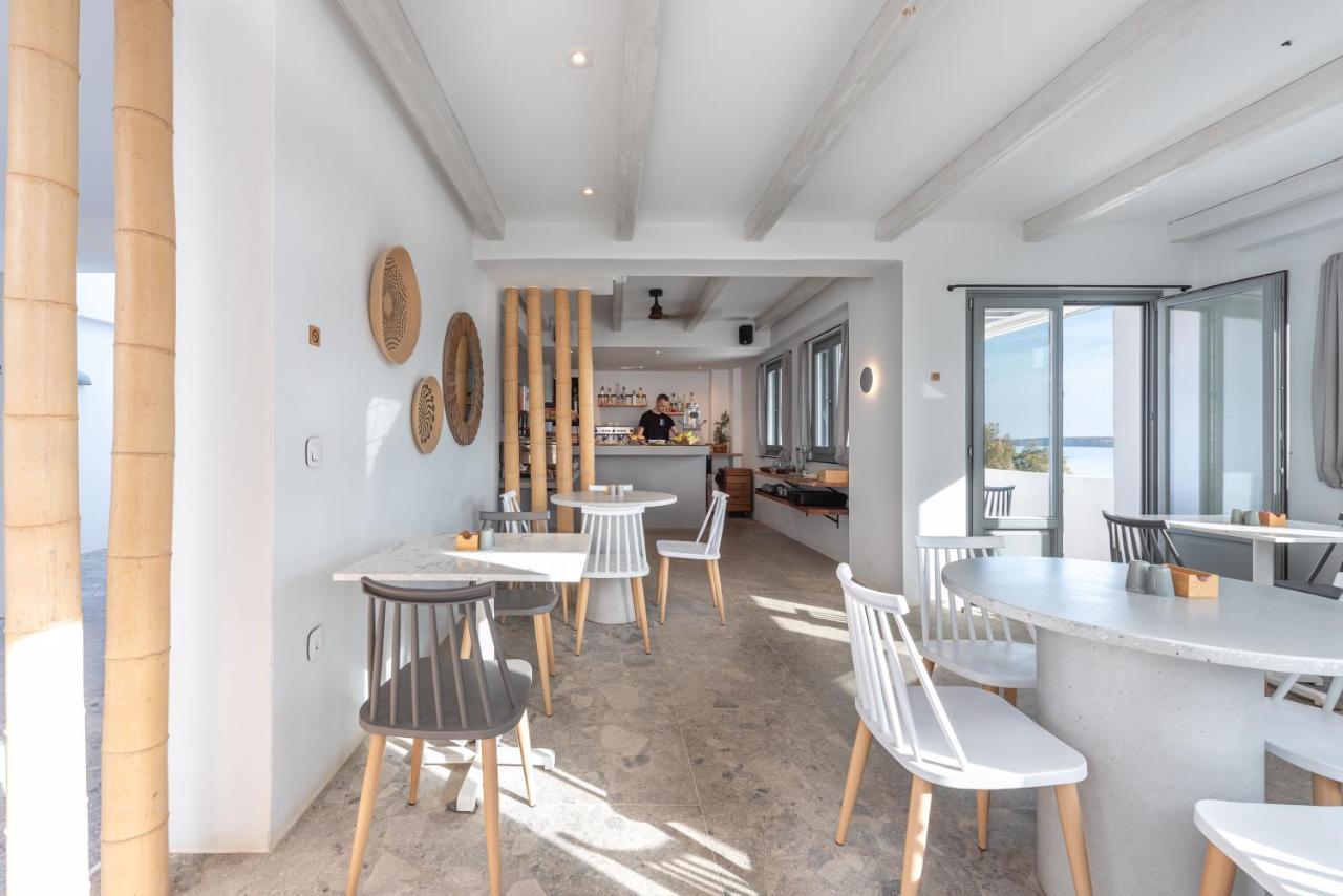 Paros Cape Suites Náousa Exterior foto